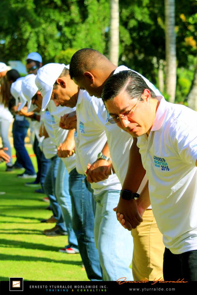 Talleres de Cuerdas Bajas | Ernesto Yturralde, facilitador experiencial, Team Building
